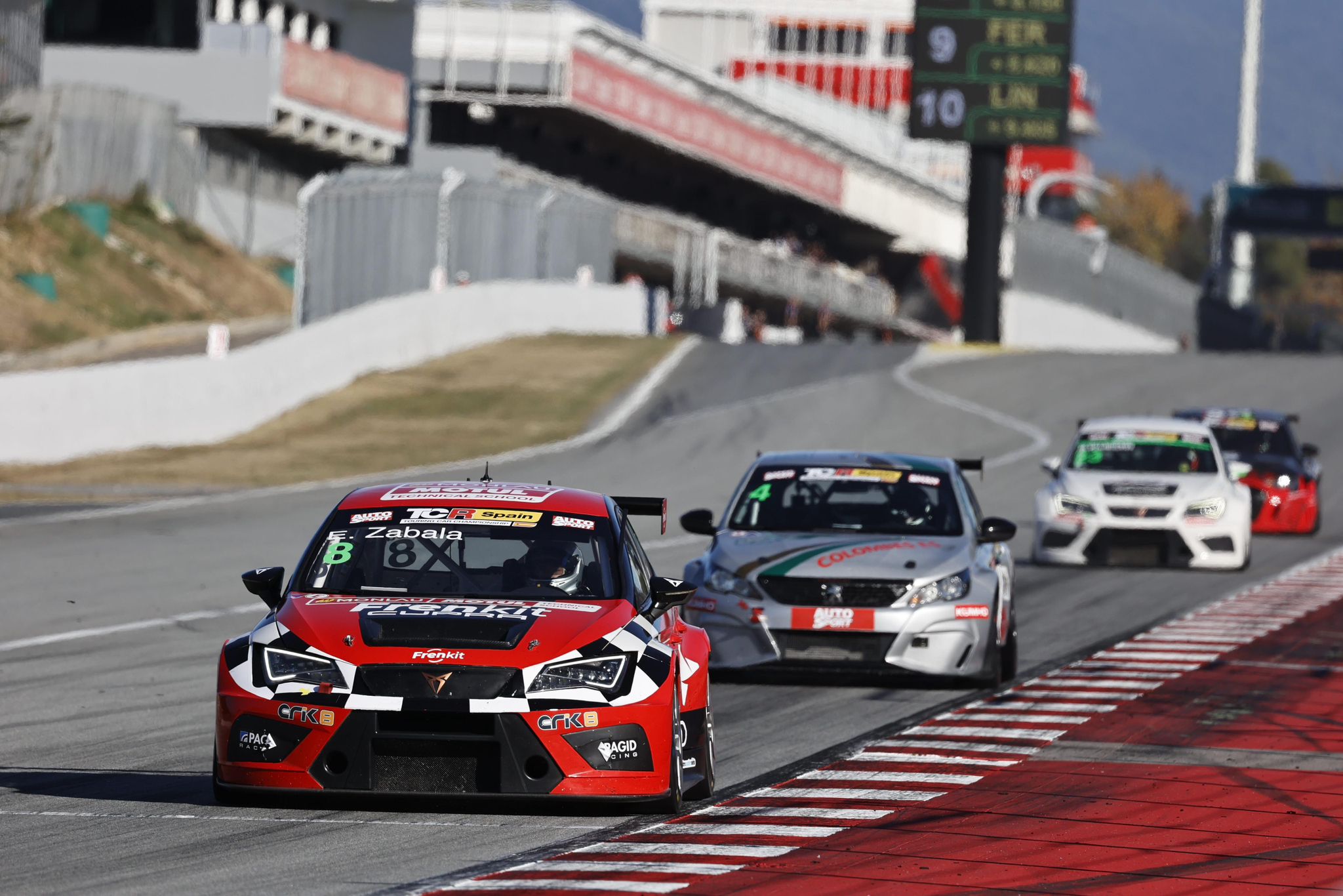 Erik Zabala, ¡campeón de la TCR Cup Spain en Montmeló!